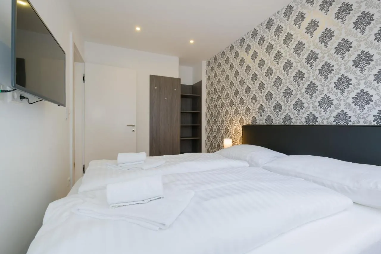 Vienna Stay Apartments Ullmann 1150 0*,