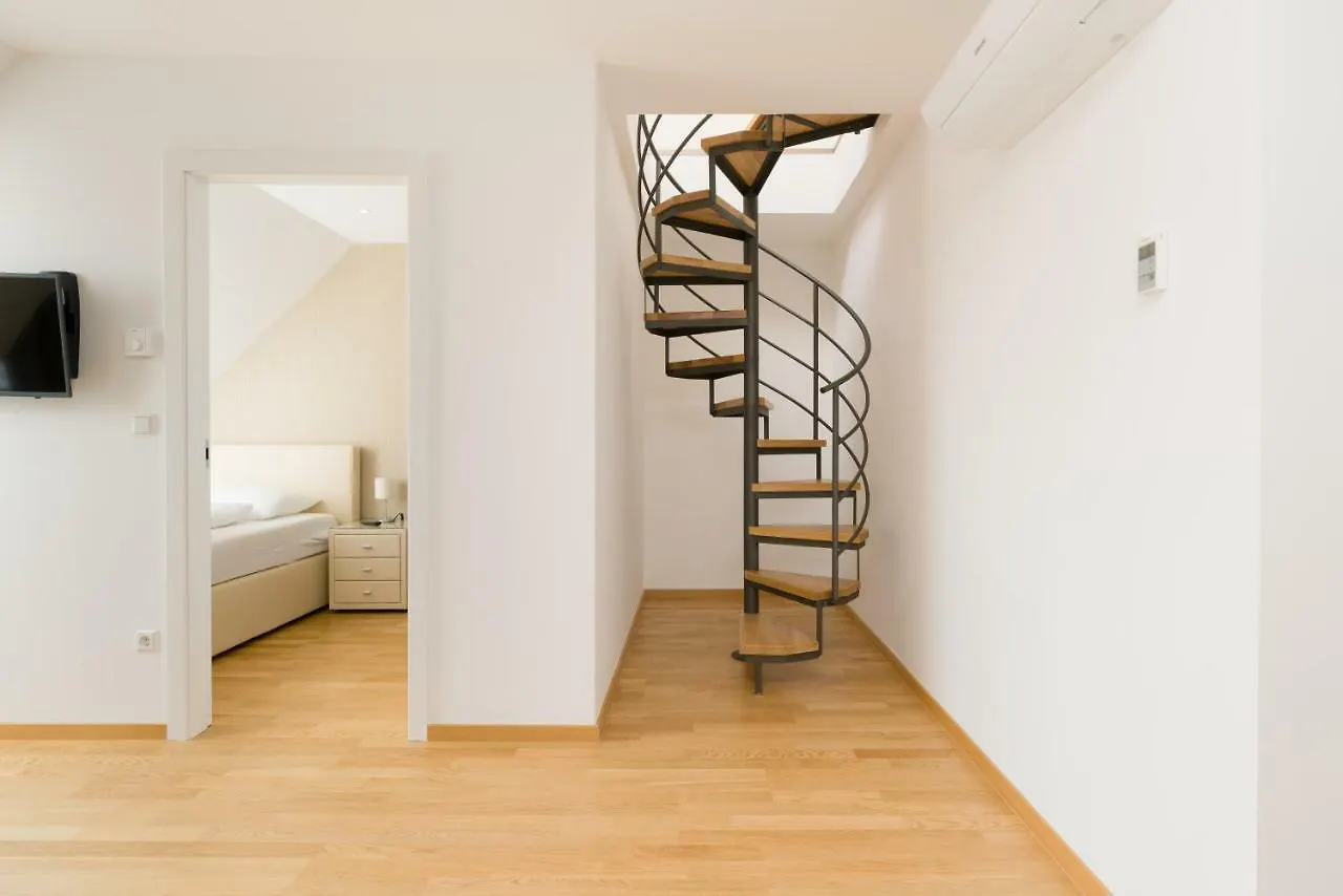 Vienna Stay Apartments Ullmann 1150 0*,  Austria