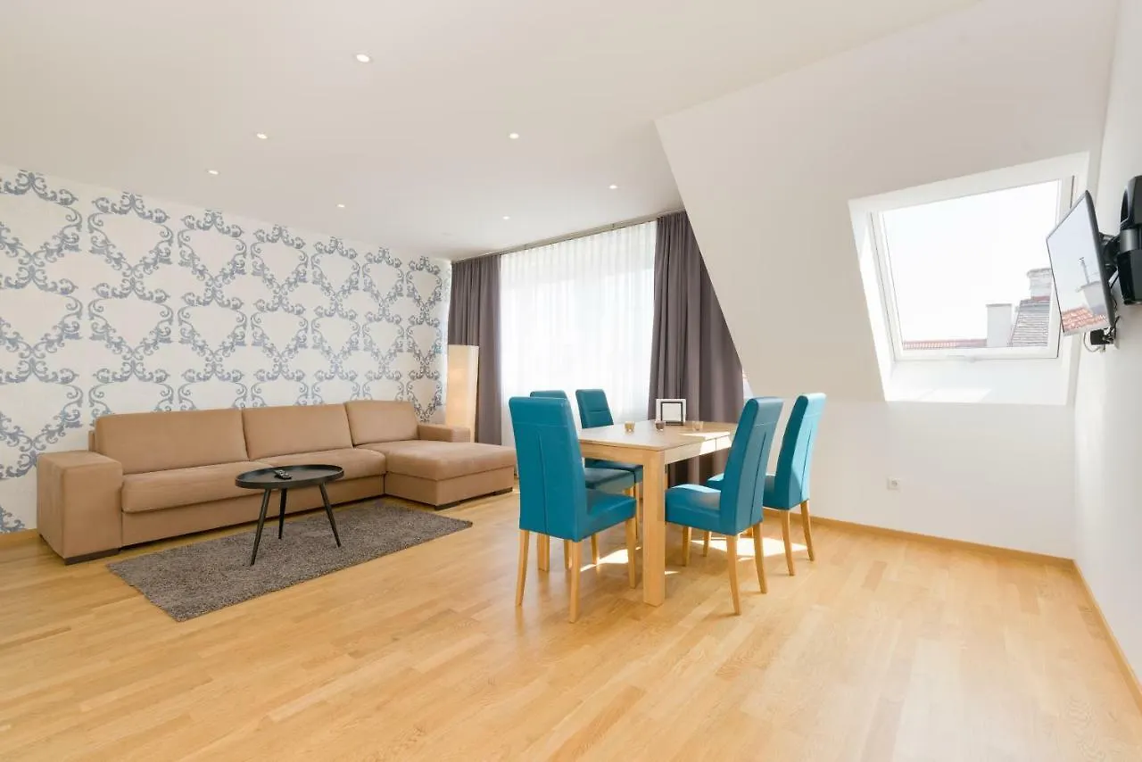 Vienna Stay Apartments Ullmann 1150 0*,